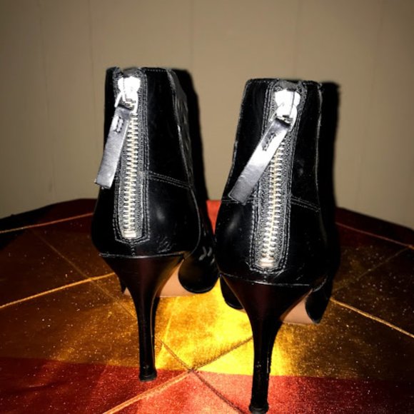 NINE WEST Black Cage Heels - Picture 4 of 7